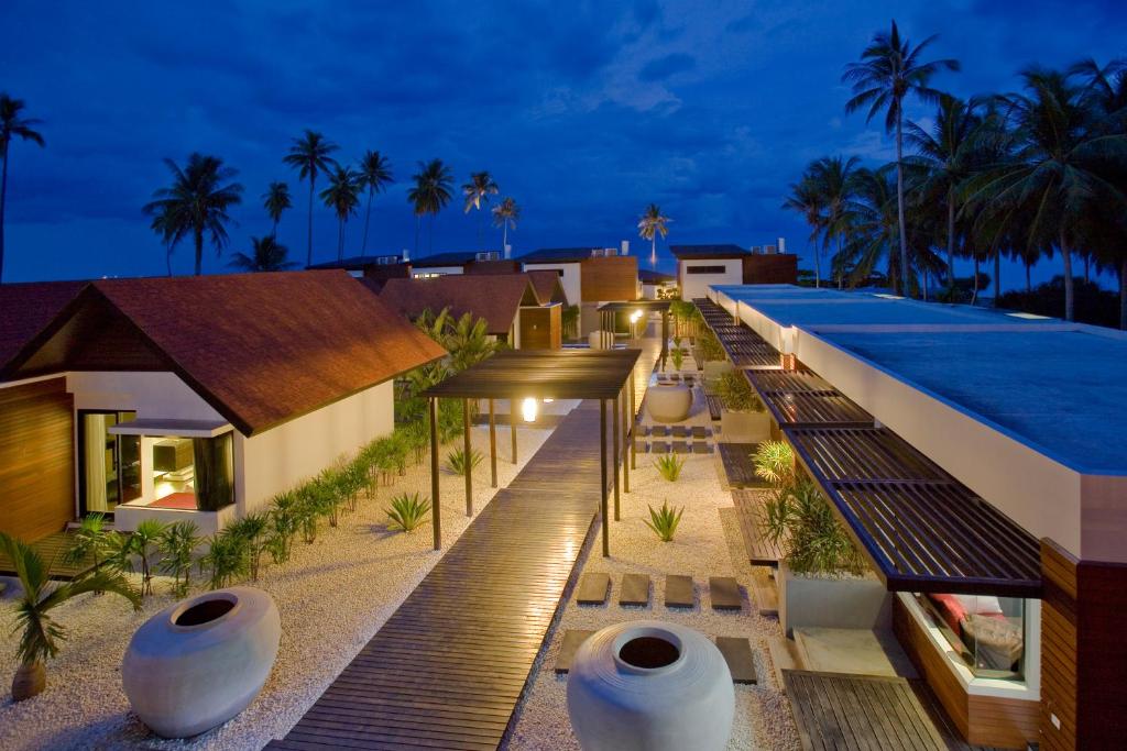 28 NIGHTS • 4 UNIQUE DESTINATIONS PHUKET • KRABI • KHANOM • KOH SAMUI STARTING FROM JUST £1,799PP