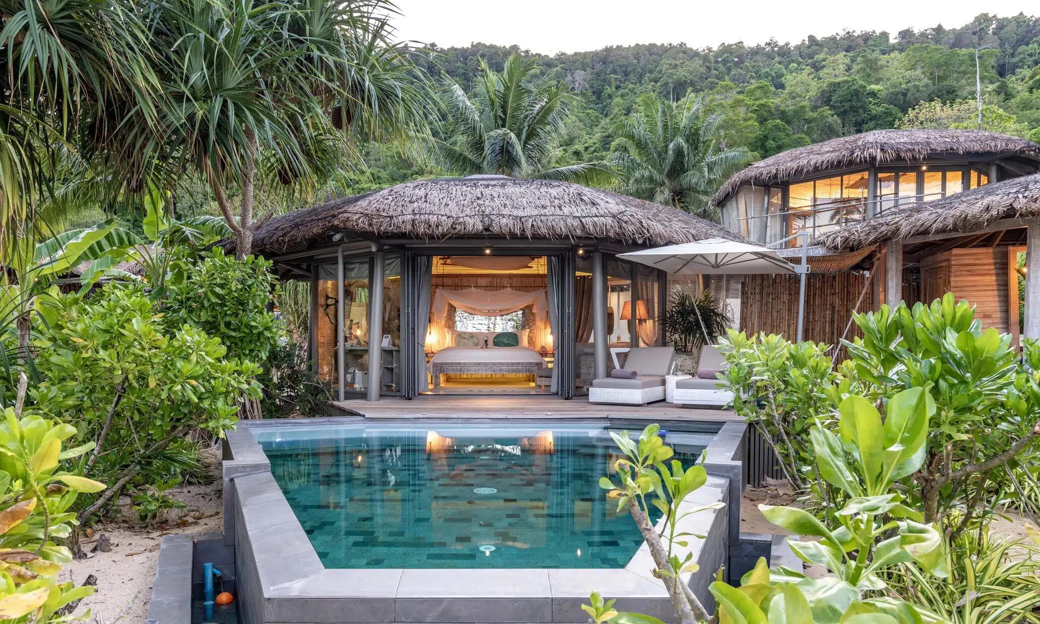 12 NIGHTS OF LUXURY IN THAILAND FROM ONLY £1,499PP! Flights • Luxury Hotels • Internal Flights • Ferries • Transfers Included