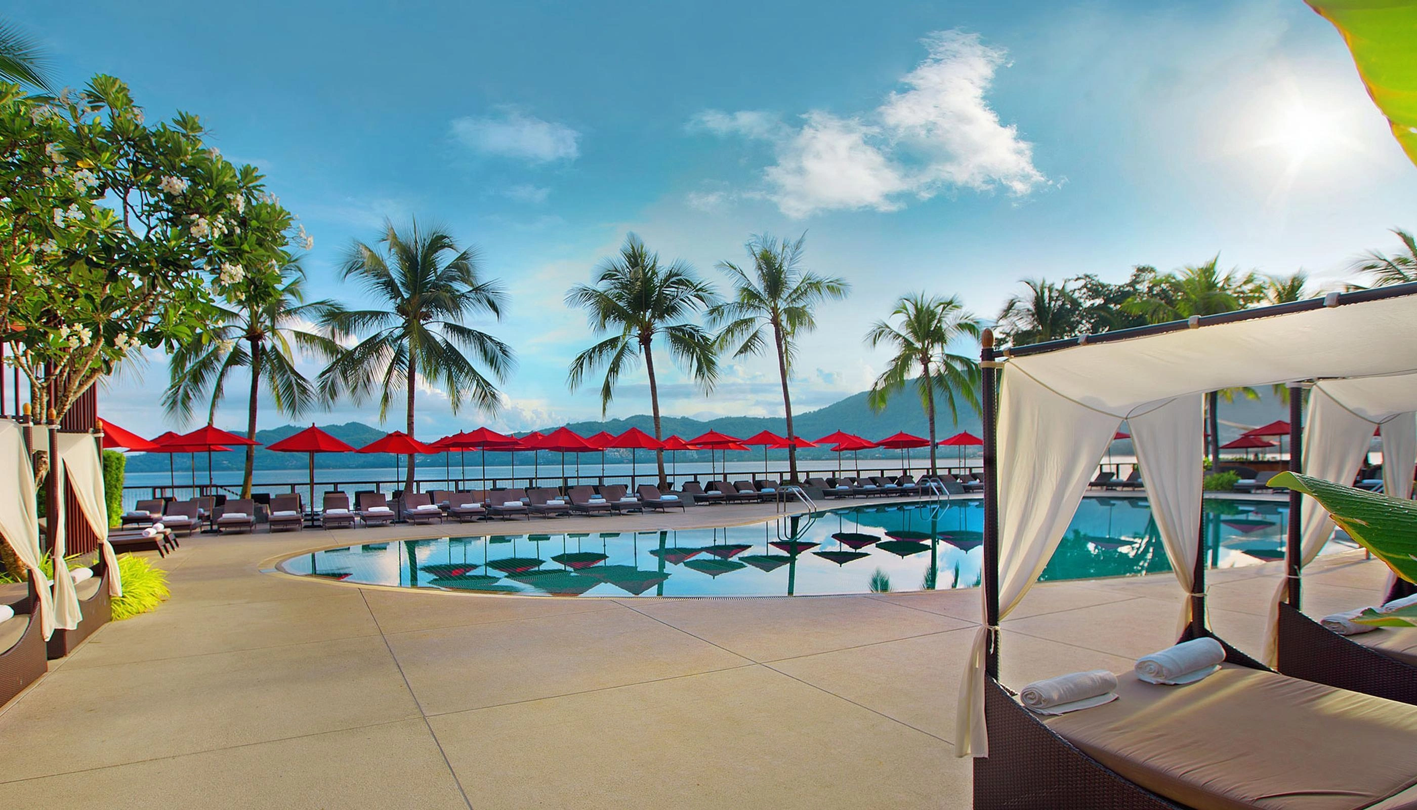 Explore Dubai and Phuket - 10 Nights || Dubai - Palm & Phuket 5 star ||