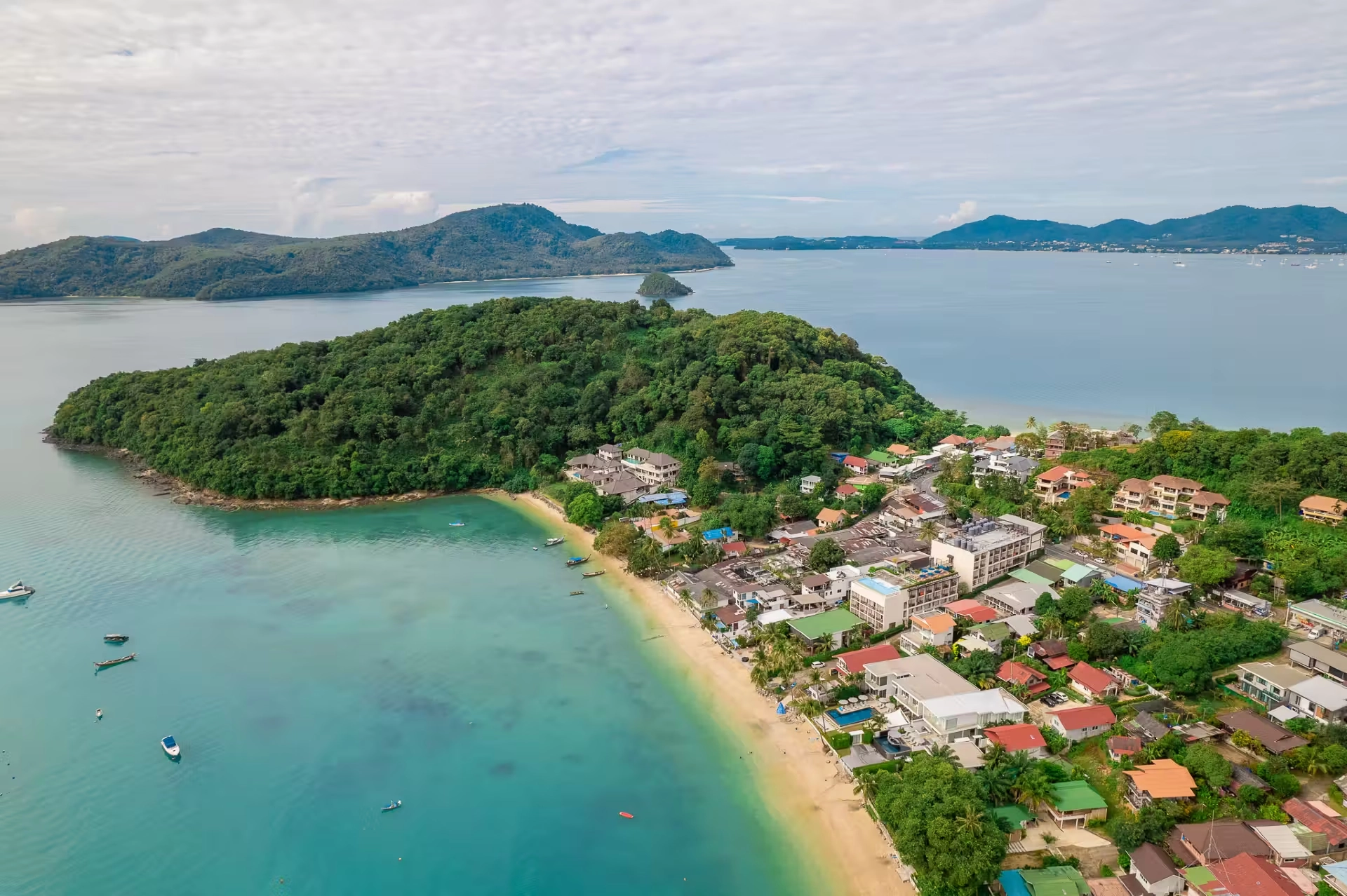 5 COUNTRIES. 17 NIGHTS. £2,099PP. DARE TO DO WHAT OTHERS HAVEN'T.