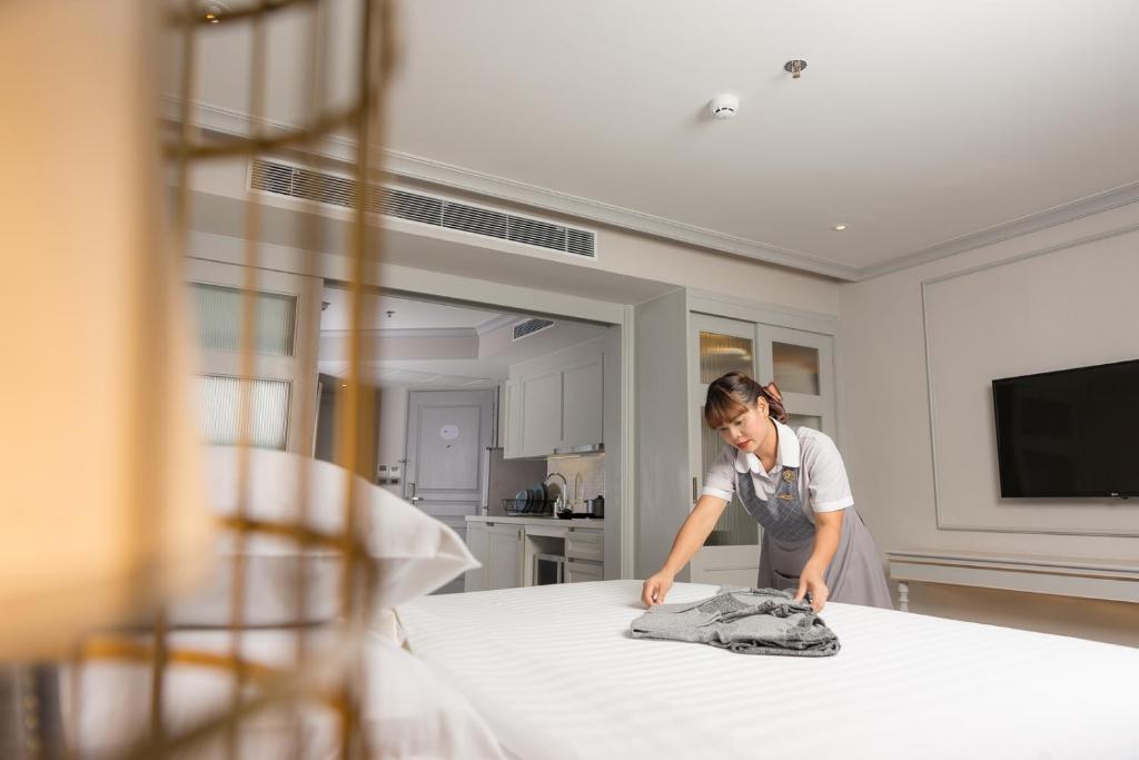 12 NIGHTS OF LUXURY IN THAILAND FROM ONLY £1,499PP! Flights • Luxury Hotels • Internal Flights • Ferries • Transfers Included