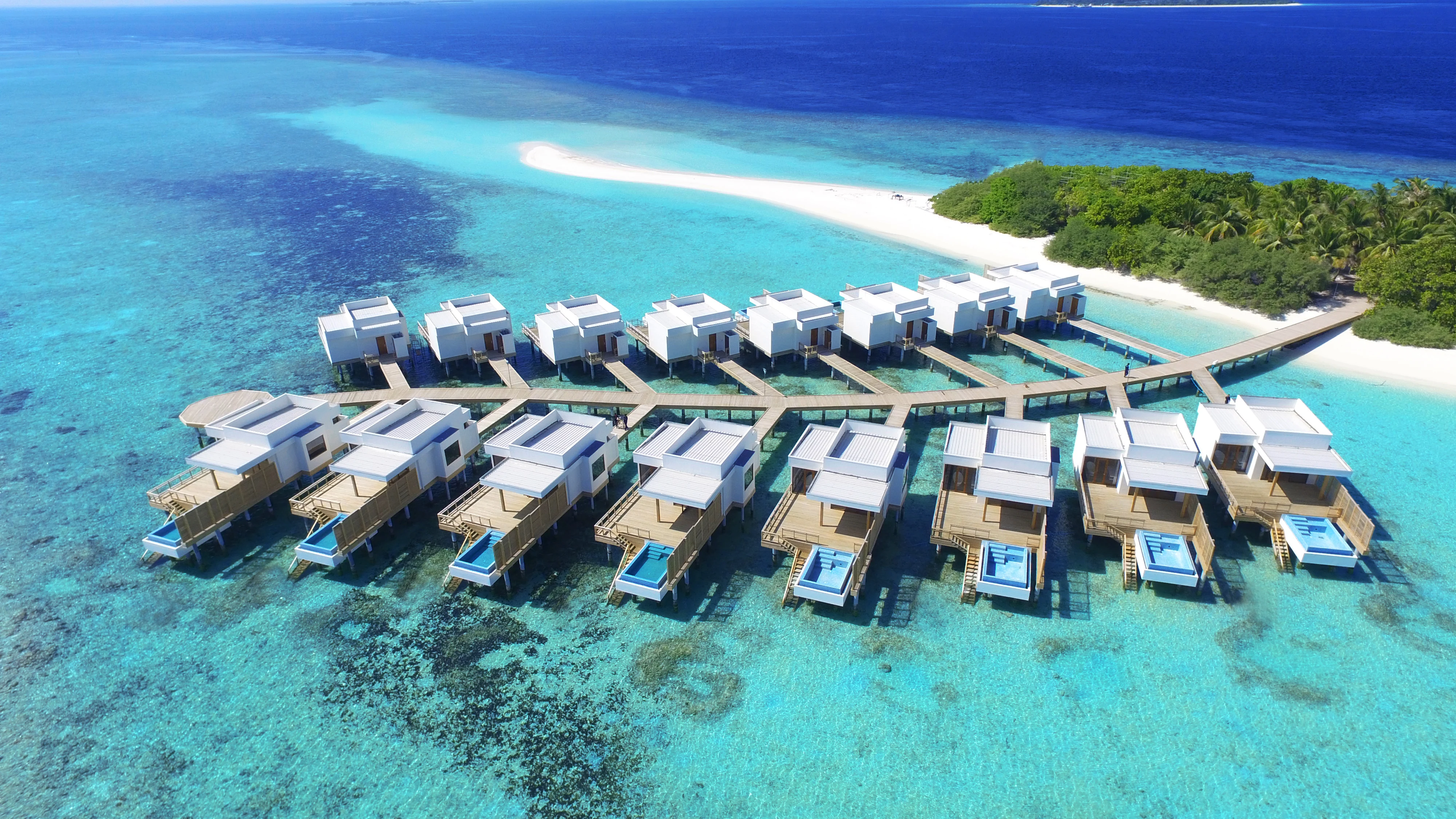 SPECIAL OFFER FOR MALDIVES & DUBAI