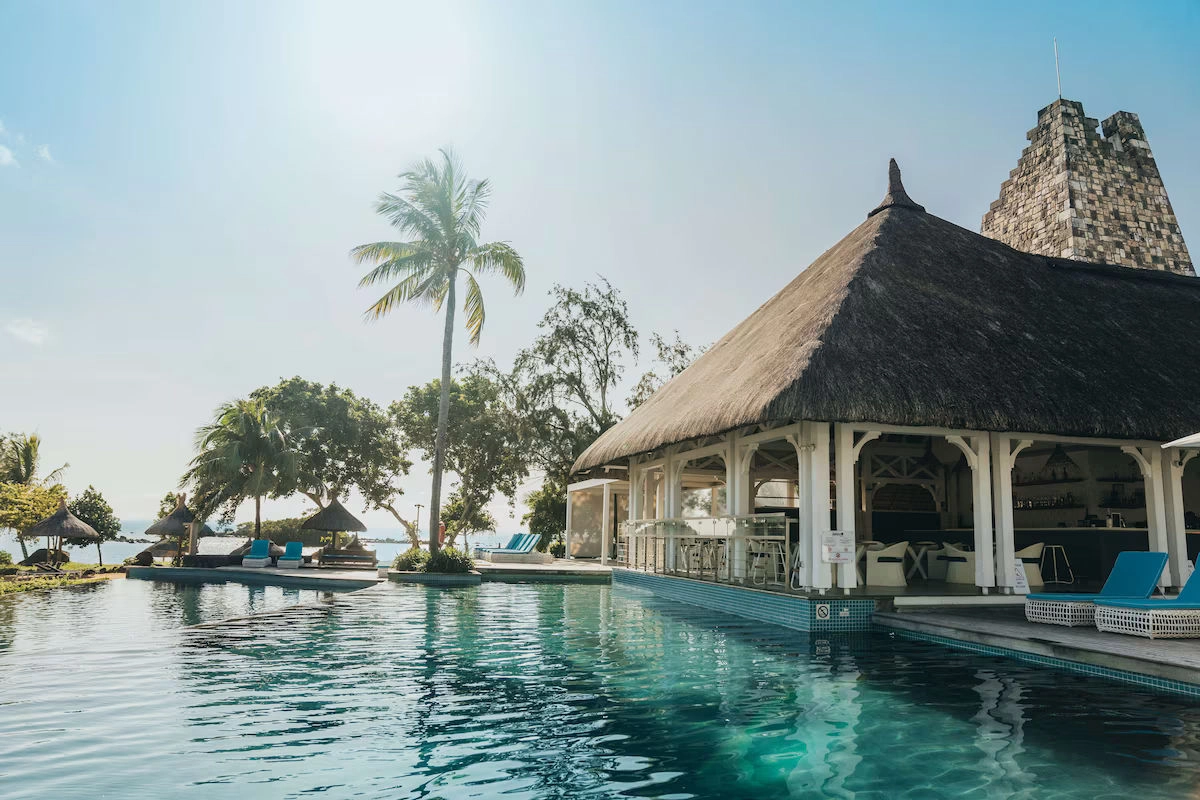 £4,599 FAMILY HOLIDAY! MAURITIUS | MAY HALF TERM 2027 7 NIGHTS RADISSON BLU AZURI ALL-INCLUSIVE 2 ADULTS + 2 KIDS