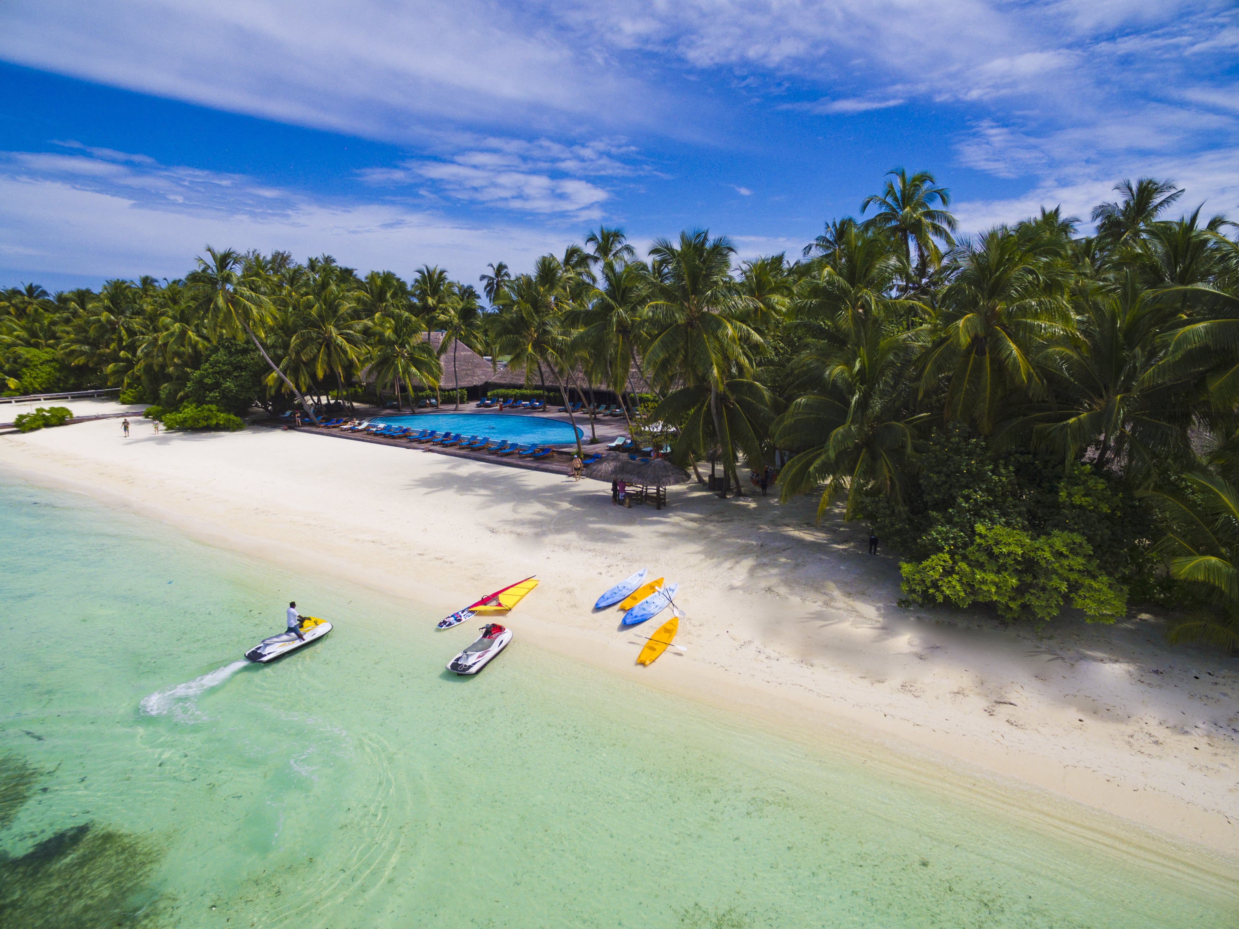 The Most Exclusive LONGEST Maldives Couple Deal 21 Nights from ONLY £6,899 (Per Couple)