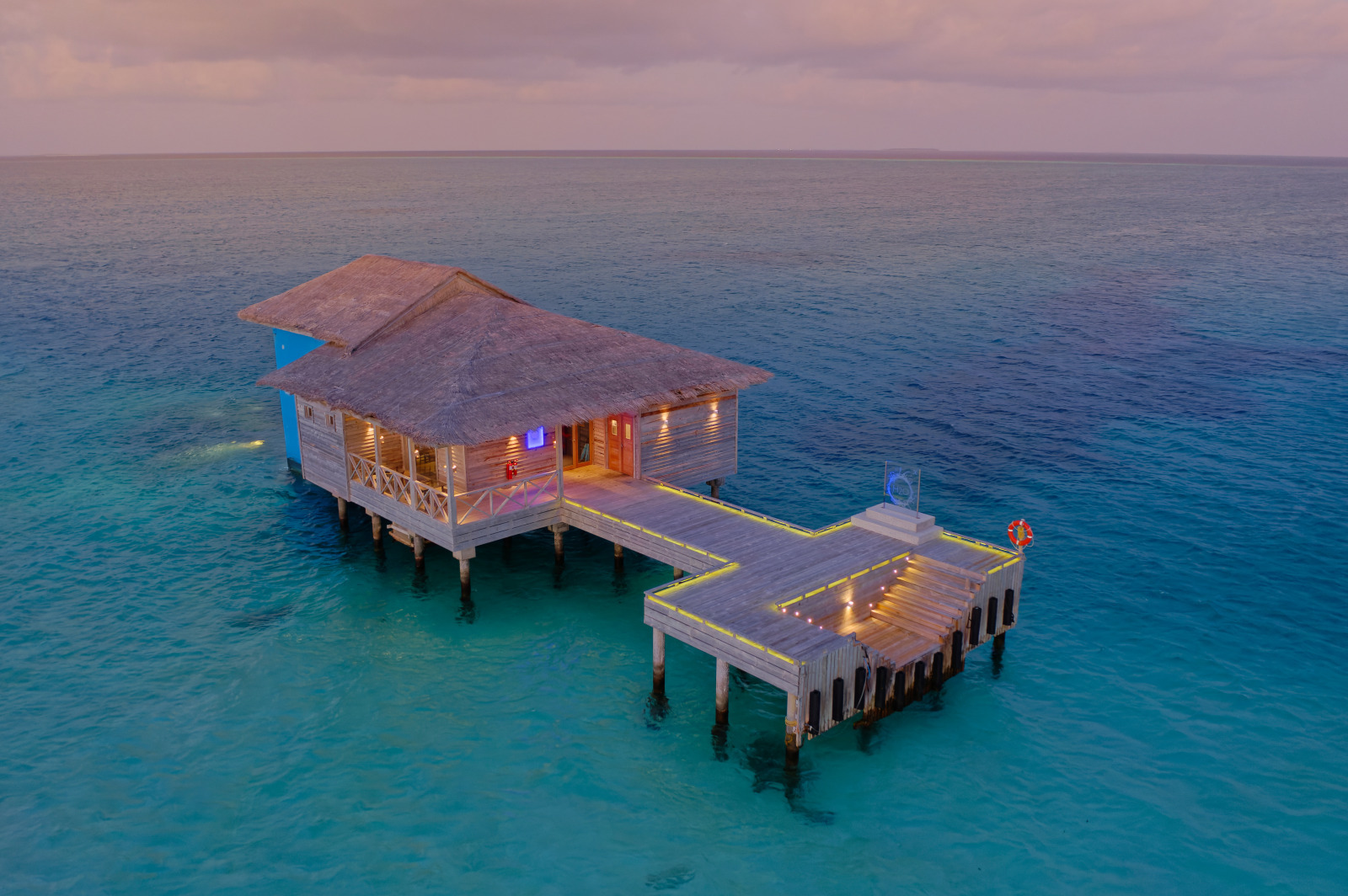 Exclusive 07 Nights You & Me Cocoon Maldives at Aqua Suite with Slide w/flight Transers, just in £2749pp