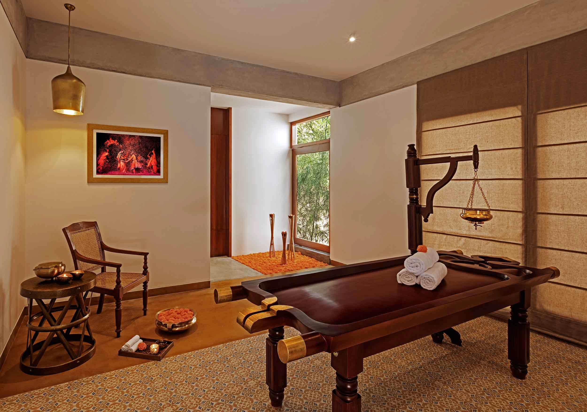 11 Days / 10 Nights Kerala Houseboat & Ayurveda Rejuvenation From Only £2299pp – September 2026 Departures
