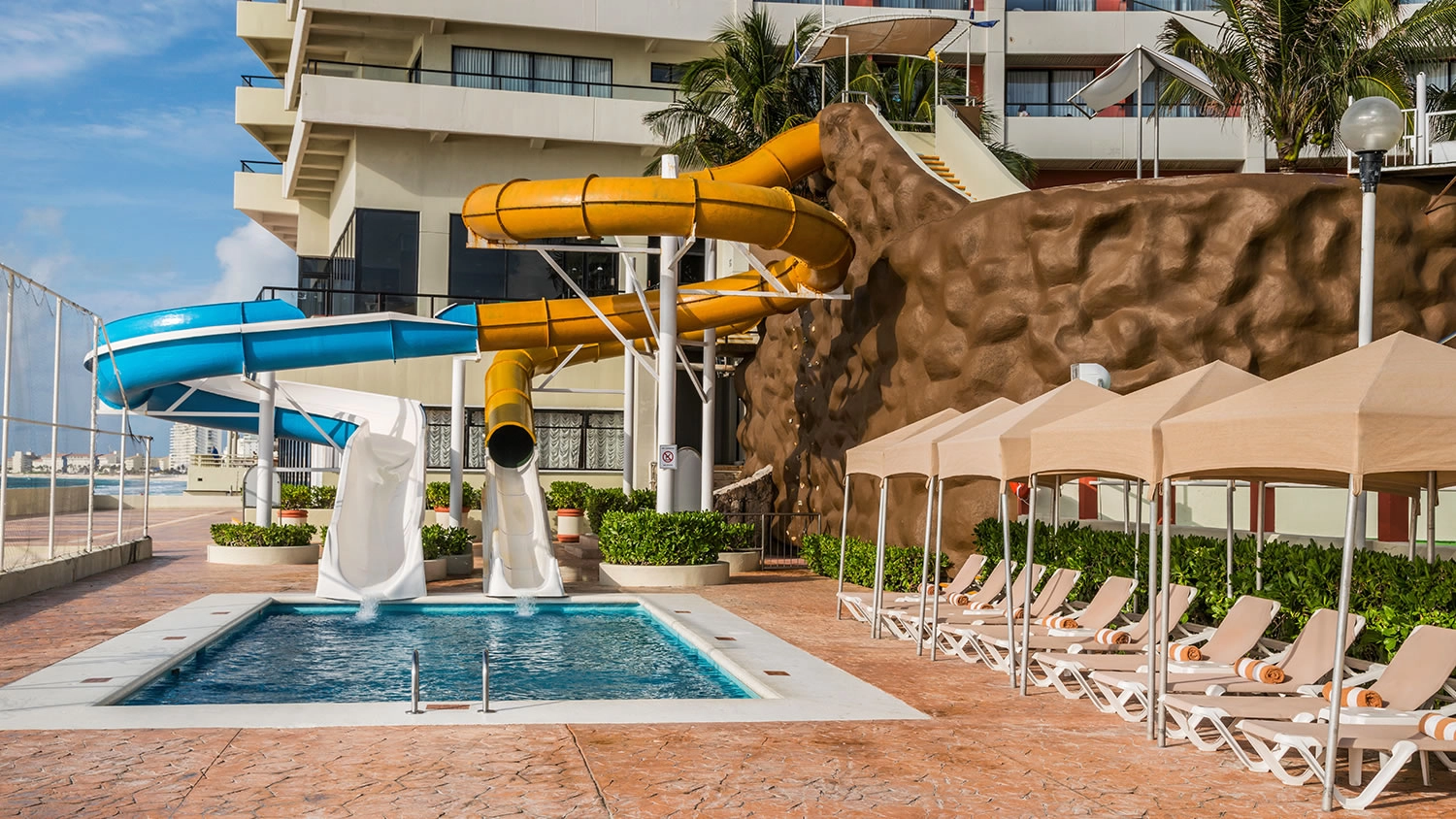 Double Destination Holiday Deal || Las Vegas & Cancun