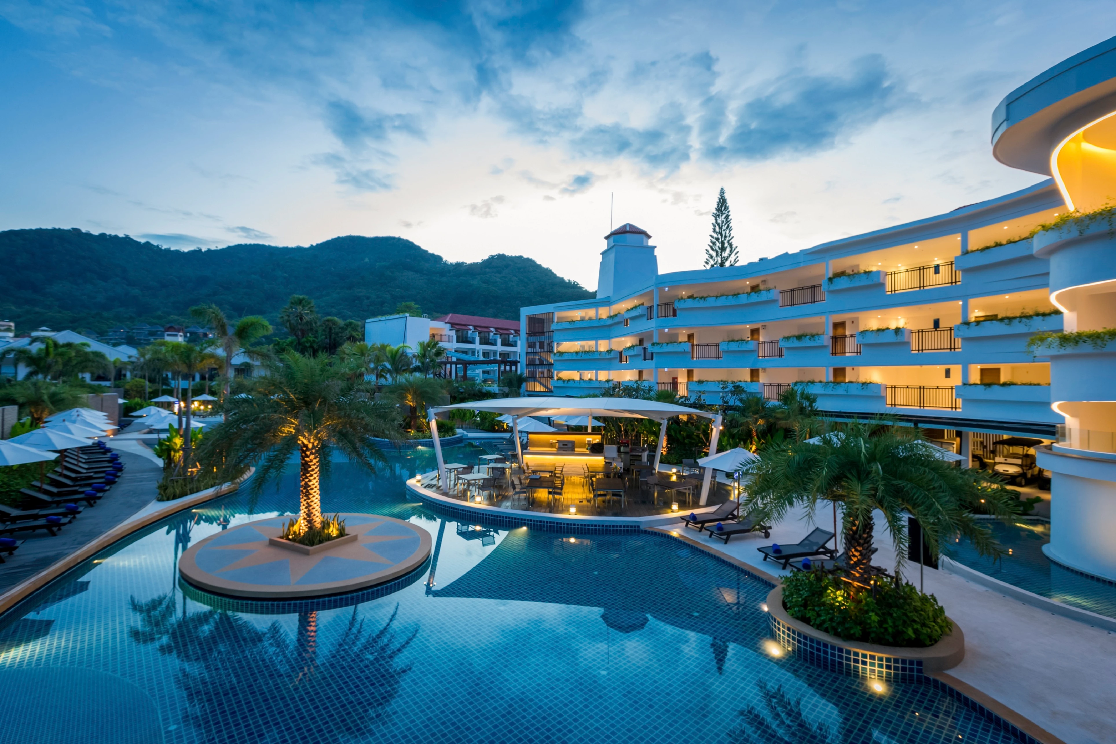 30 Nights Holiday Gala, Novotel Phuket Karon Beach Resort
