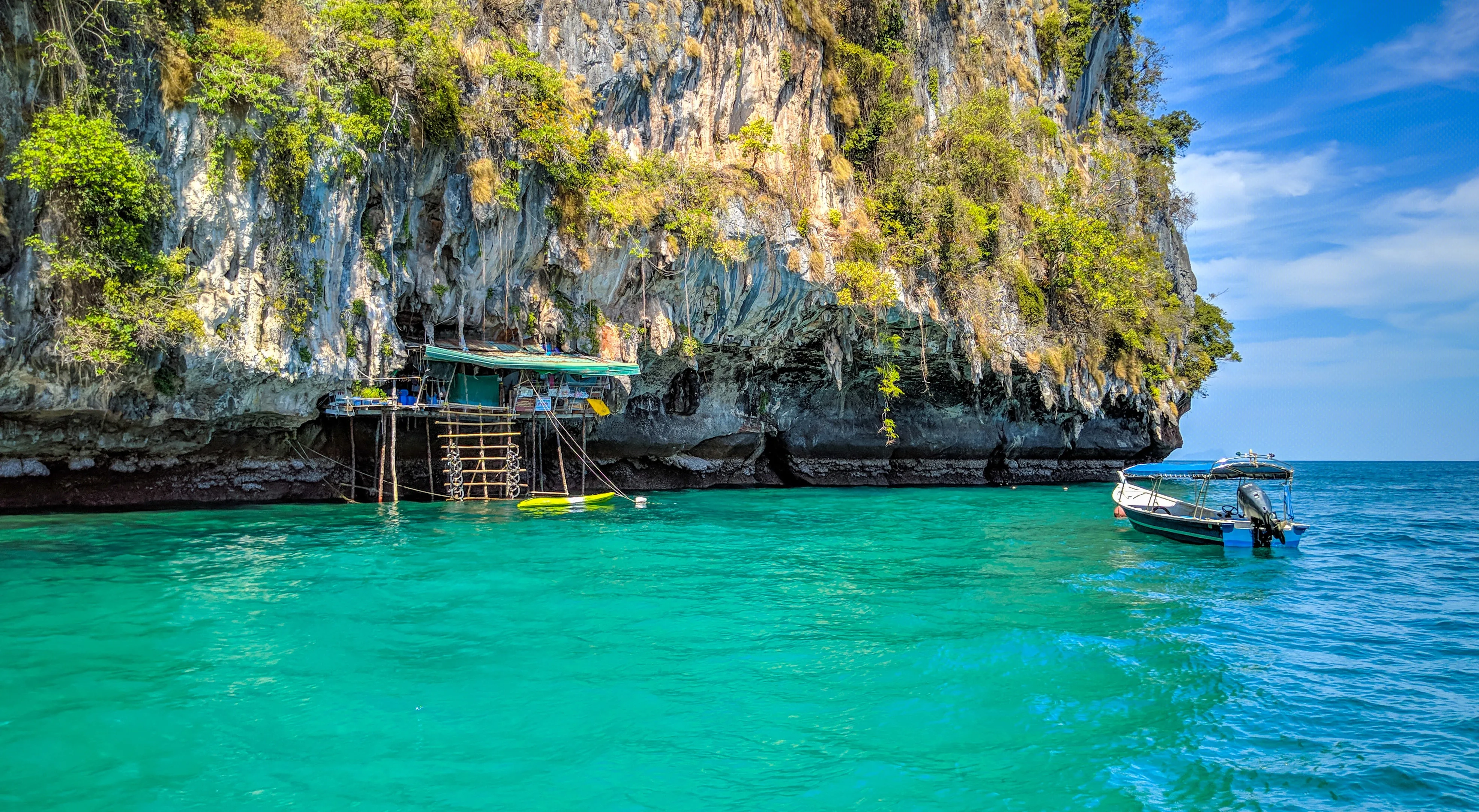 14 NIGHTS IN THAILAND FROM JUST £1,399PP Phuket • Phi Phi Island • Koh Lanta