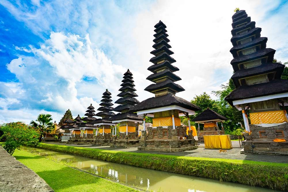 10 Nights Luxury holidays in Singapore and Bali ||All Inclusive||