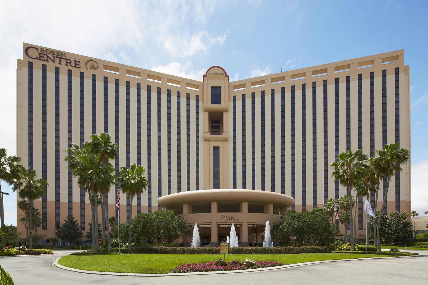 03 Nights Holiday in Rosen Centre Resort with Deluxe room