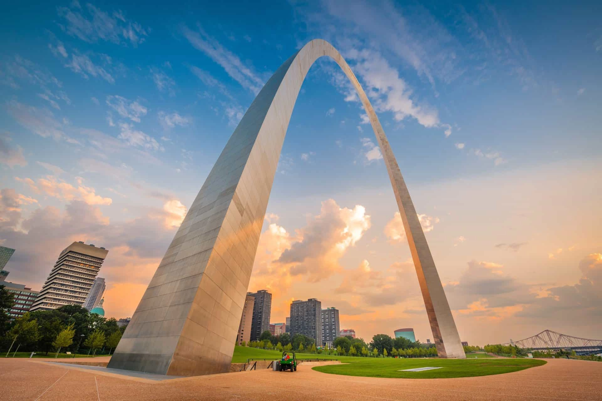 DON’T JUST VISIT AMERICA… DRIVE THROUGH IT! 15 DAYS • ROUTE 66 • FROM £1,759pp