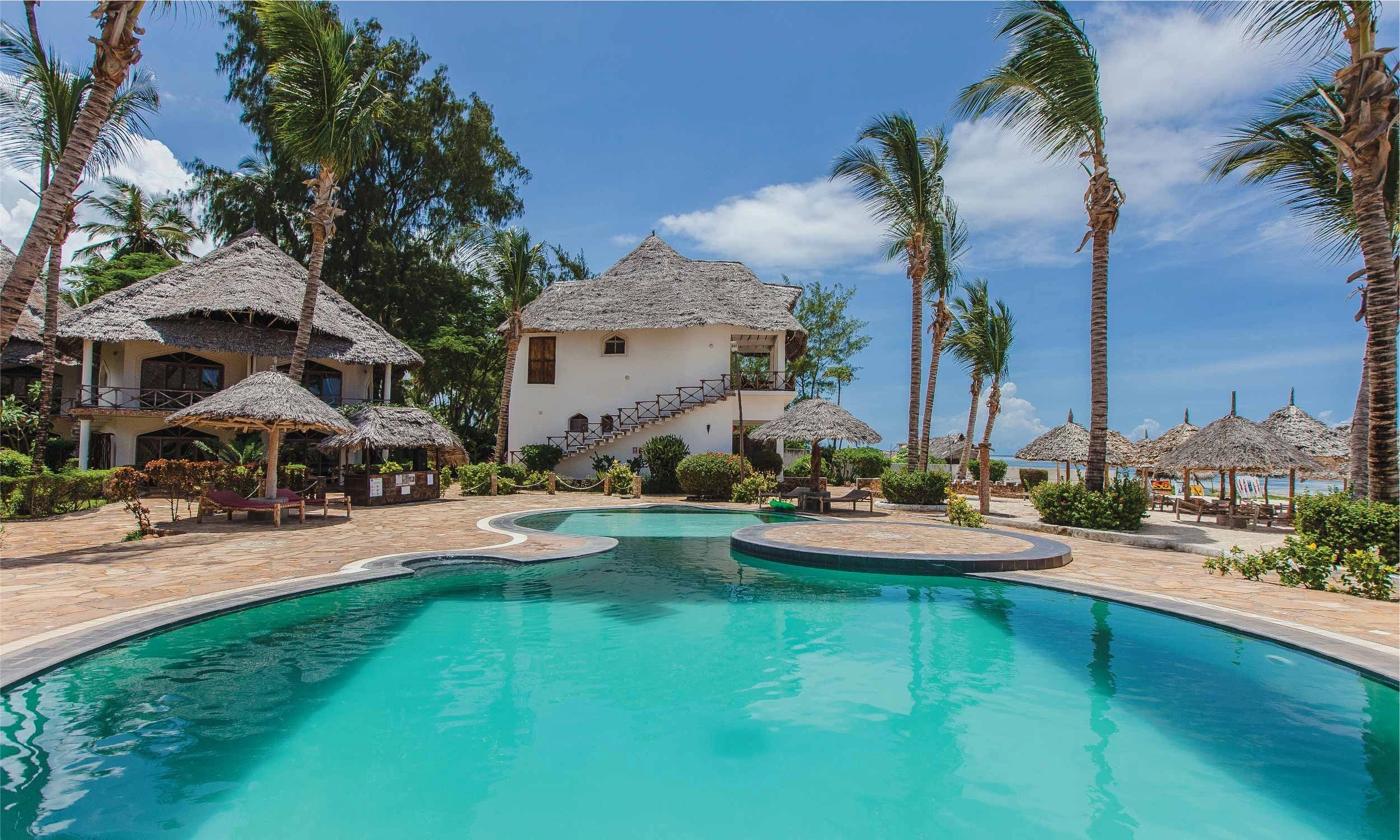 WESTERN CAPE BIG 5 SAFARI + ZANZIBAR! 12 NIGHTS — MAY 2027 — £2,499PP