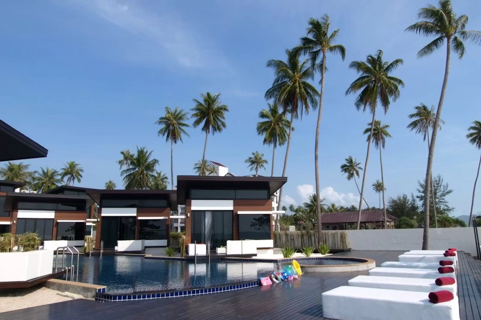 15 Nights in Thailand from Just £1,699pp Meet the Elephants, Discover the Pink Dolphins & Explore Hidden Thailand