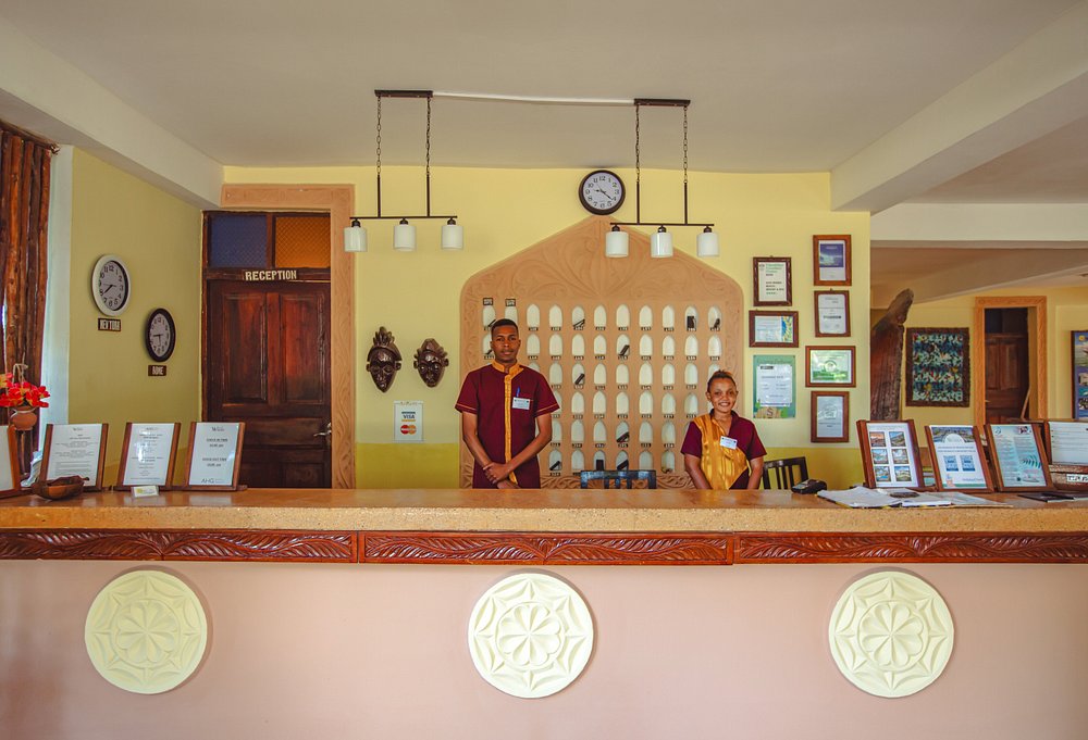 WESTERN CAPE BIG 5 SAFARI + ZANZIBAR! 12 NIGHTS — MAY 2027 — £2,499PP