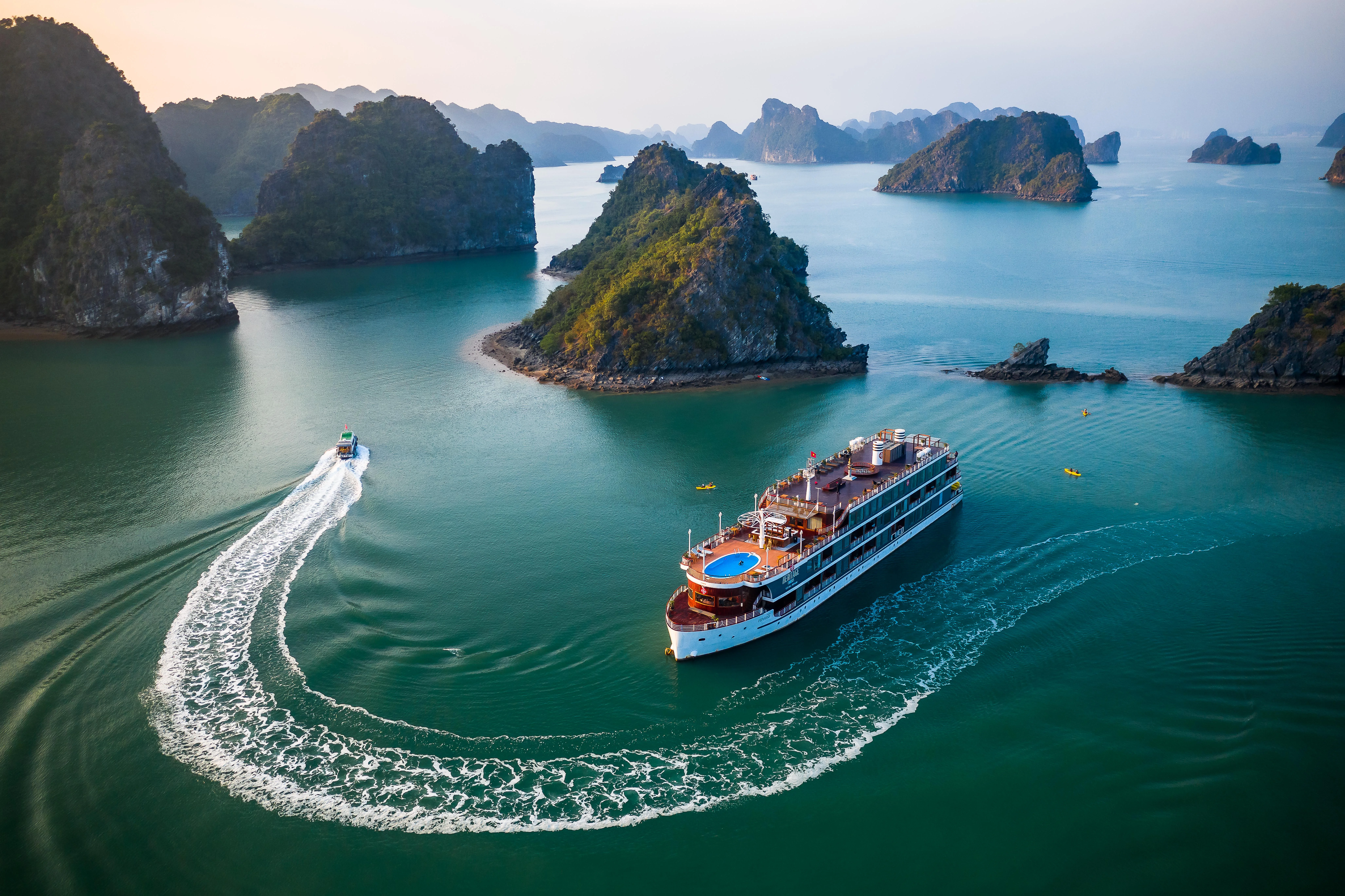 Capture the essence of Vietnam's Beauty, From Hanoi to Danan and Ho Chi Minh City,