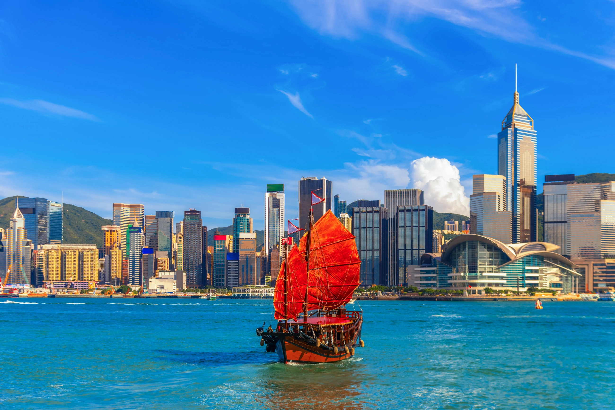 5 COUNTRIES. 17 NIGHTS. £2,099PP. DARE TO DO WHAT OTHERS HAVEN'T.