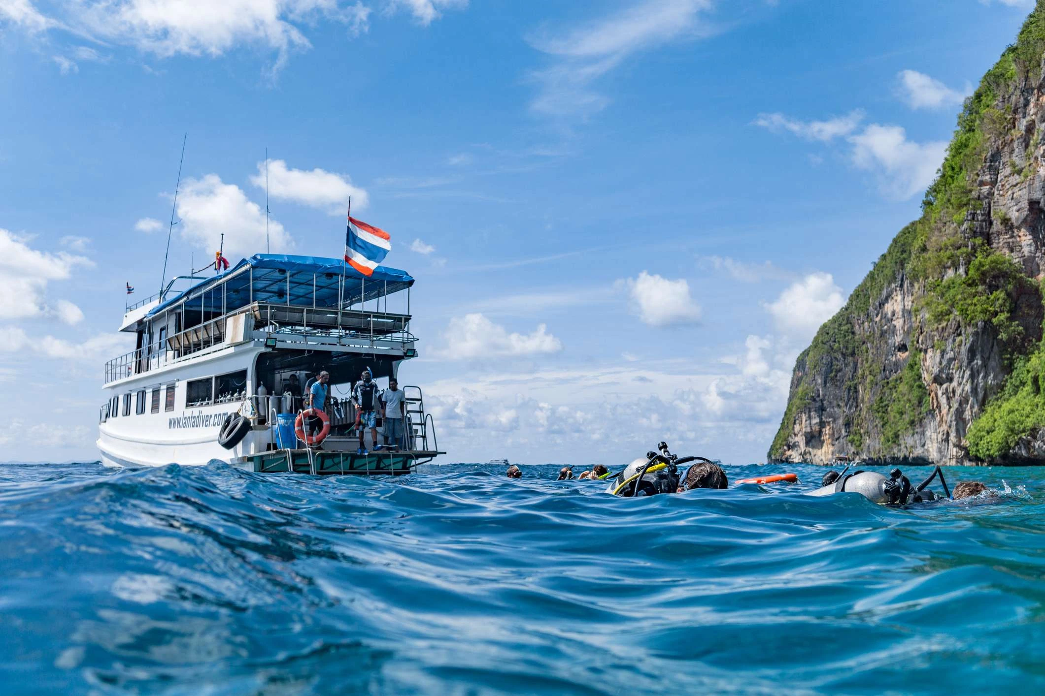 14 NIGHTS IN THAILAND FROM JUST £1,399PP Phuket • Phi Phi Island • Koh Lanta