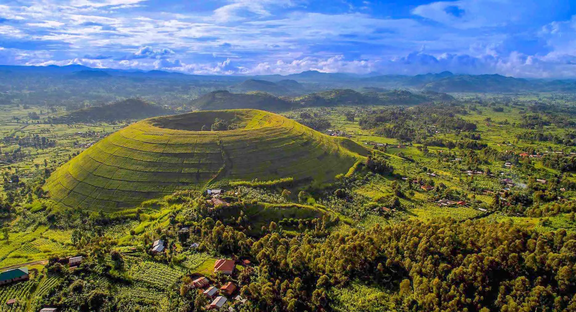 04 Nights Glimpse of Gorillas - Buhoma Lodge Private Tour