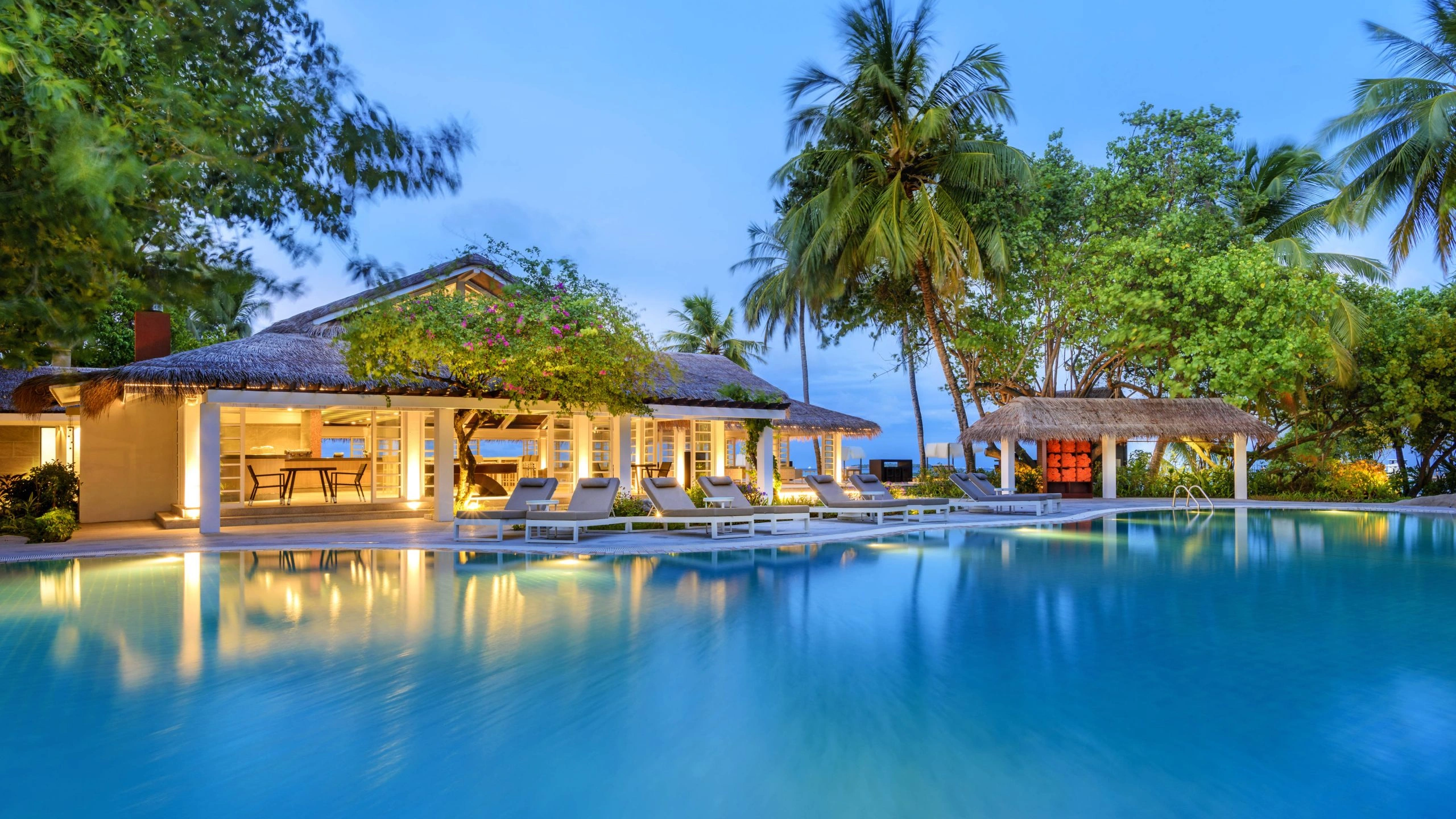 Sheraton Maldives Full Moon Resort & Spa 5* - All Inclusive - Stay on water