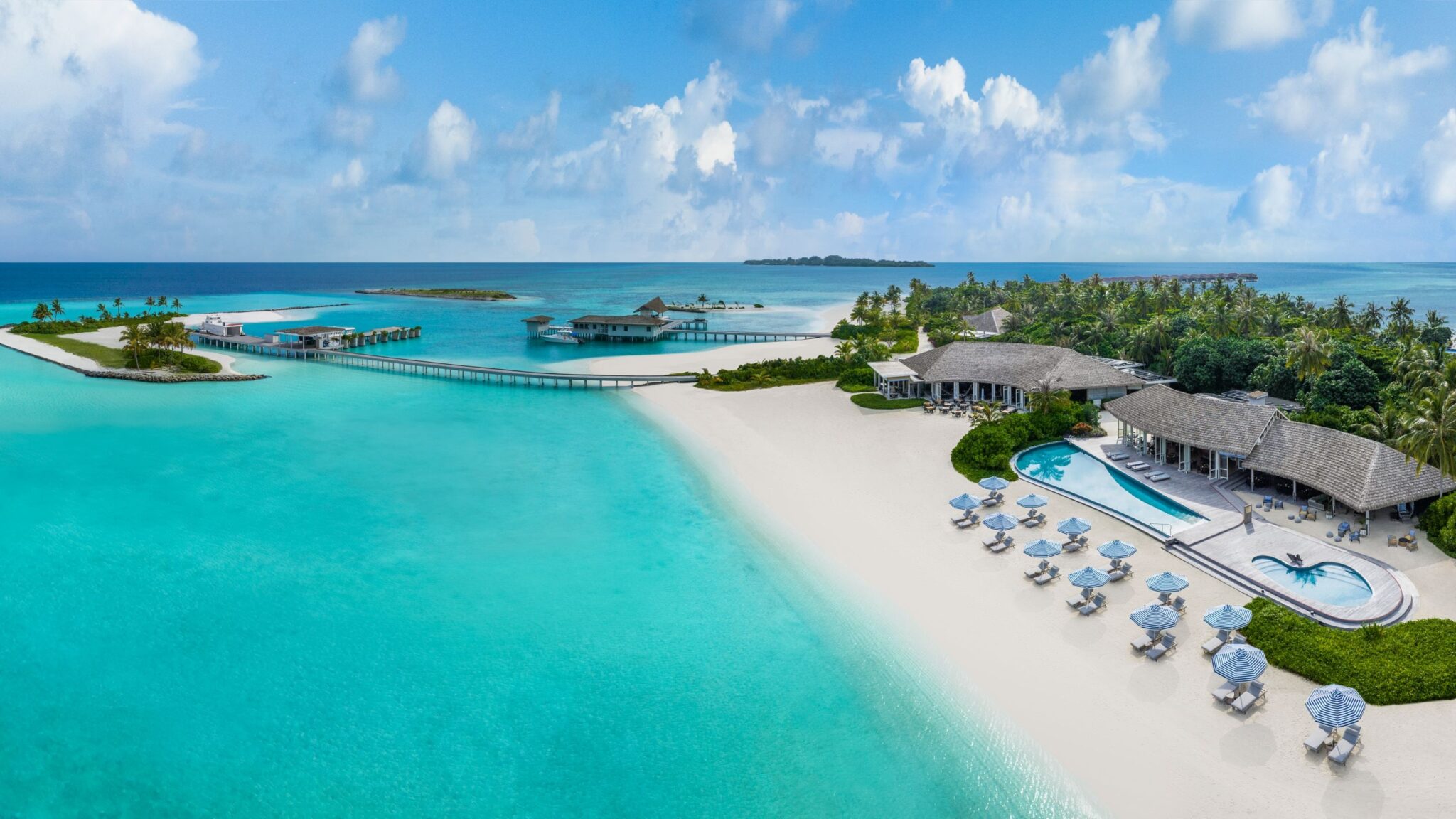 07 Nights in Le Meridien Maldives - free upgrade to sunrise overwater villa - just for £2499pp (All Inclusive)