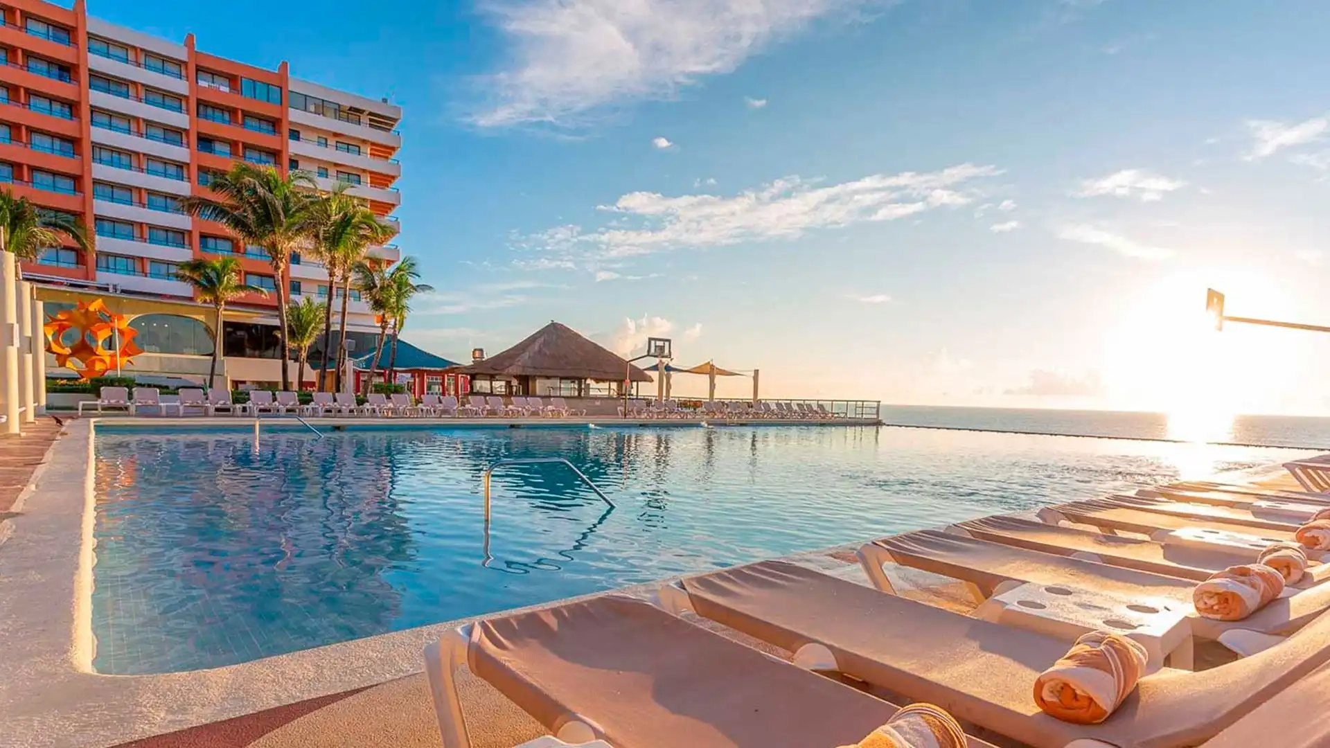 Double Destination Holiday Deal || Las Vegas & Cancun