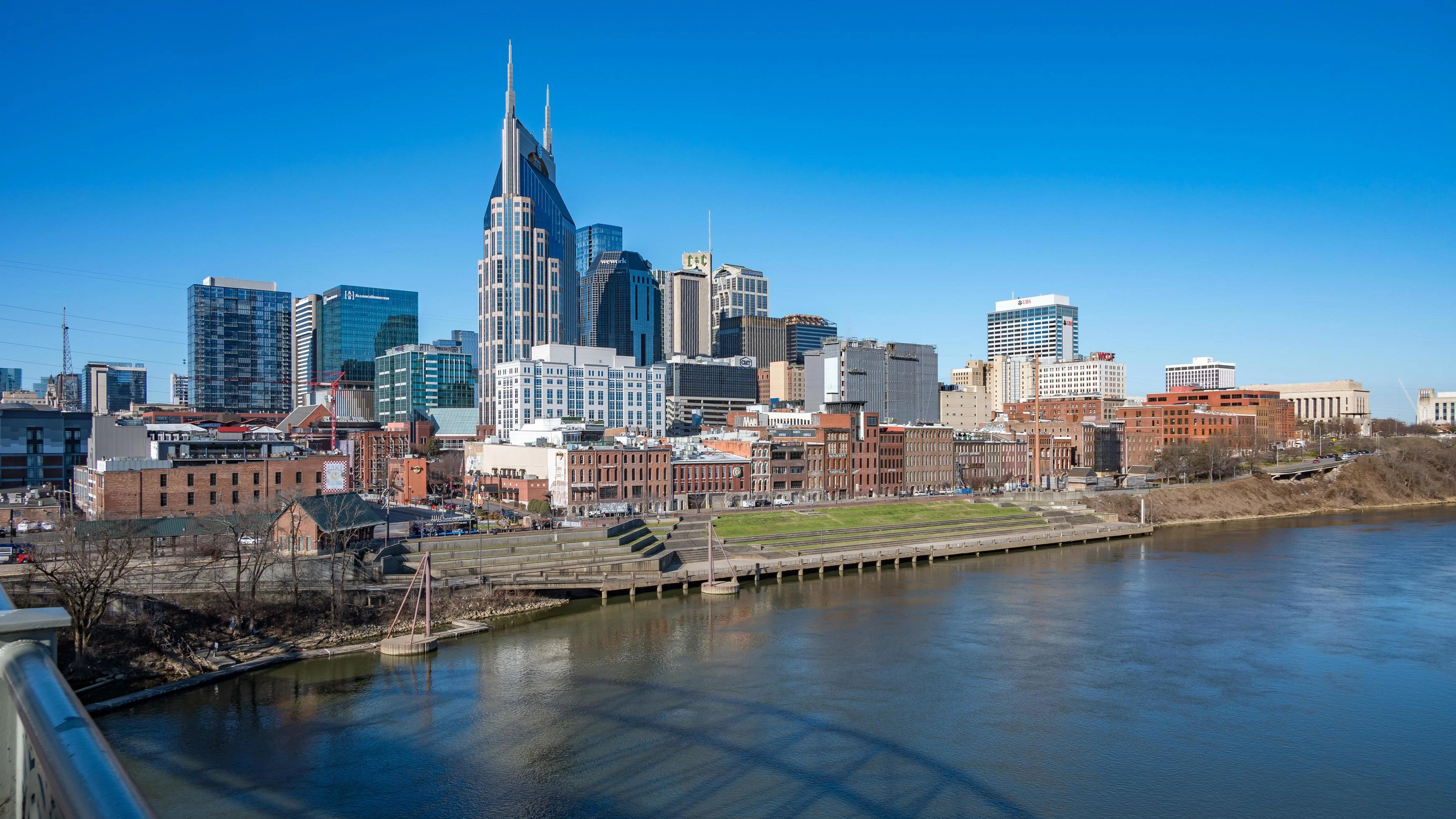Nashville, New Orleans & Miami FROM JUST £1,599 PER PERSON 9 Nights