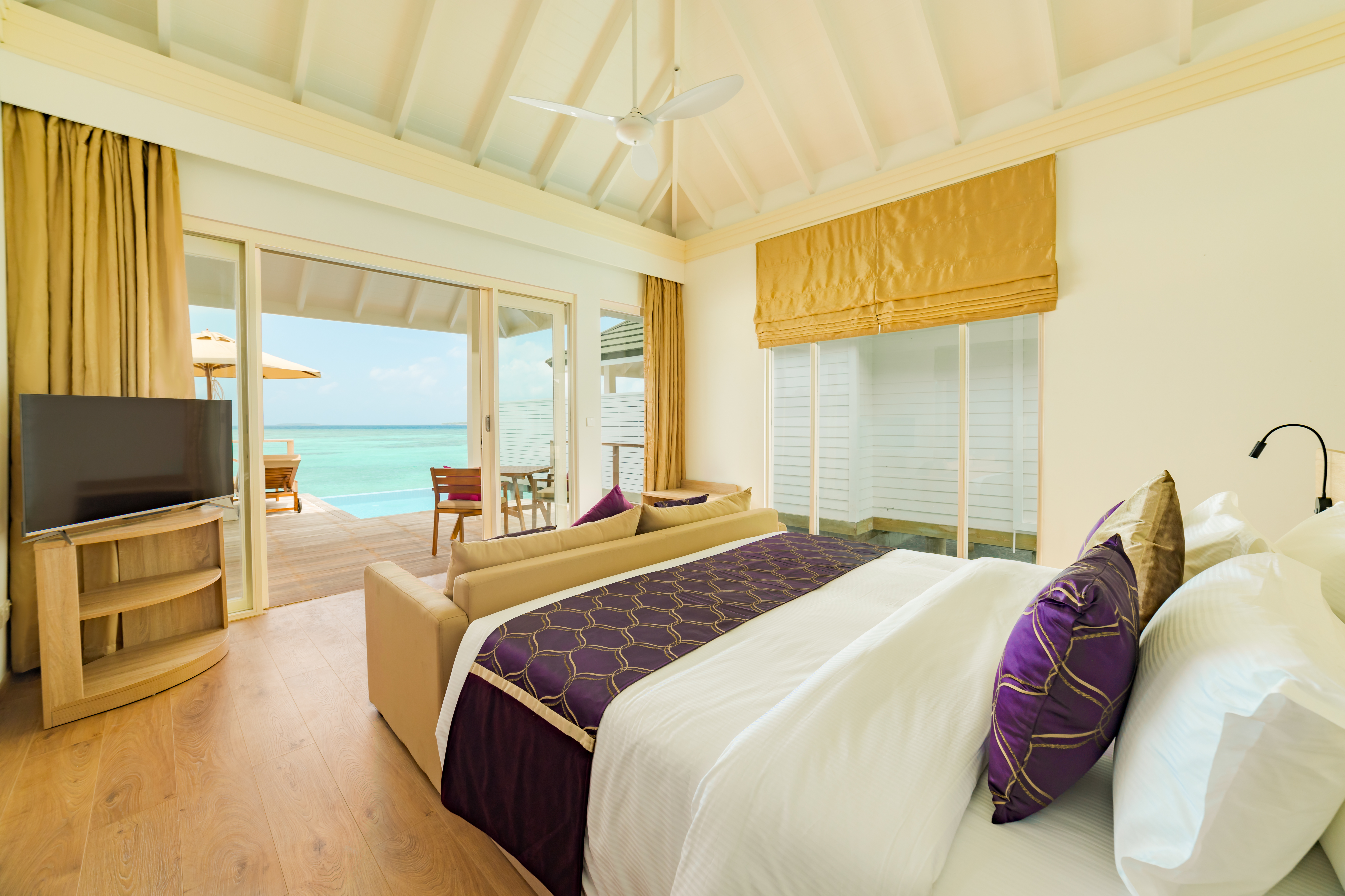 10 nights singapore and maldives escape Wow! All Inclusive Price starting from £3,099pp