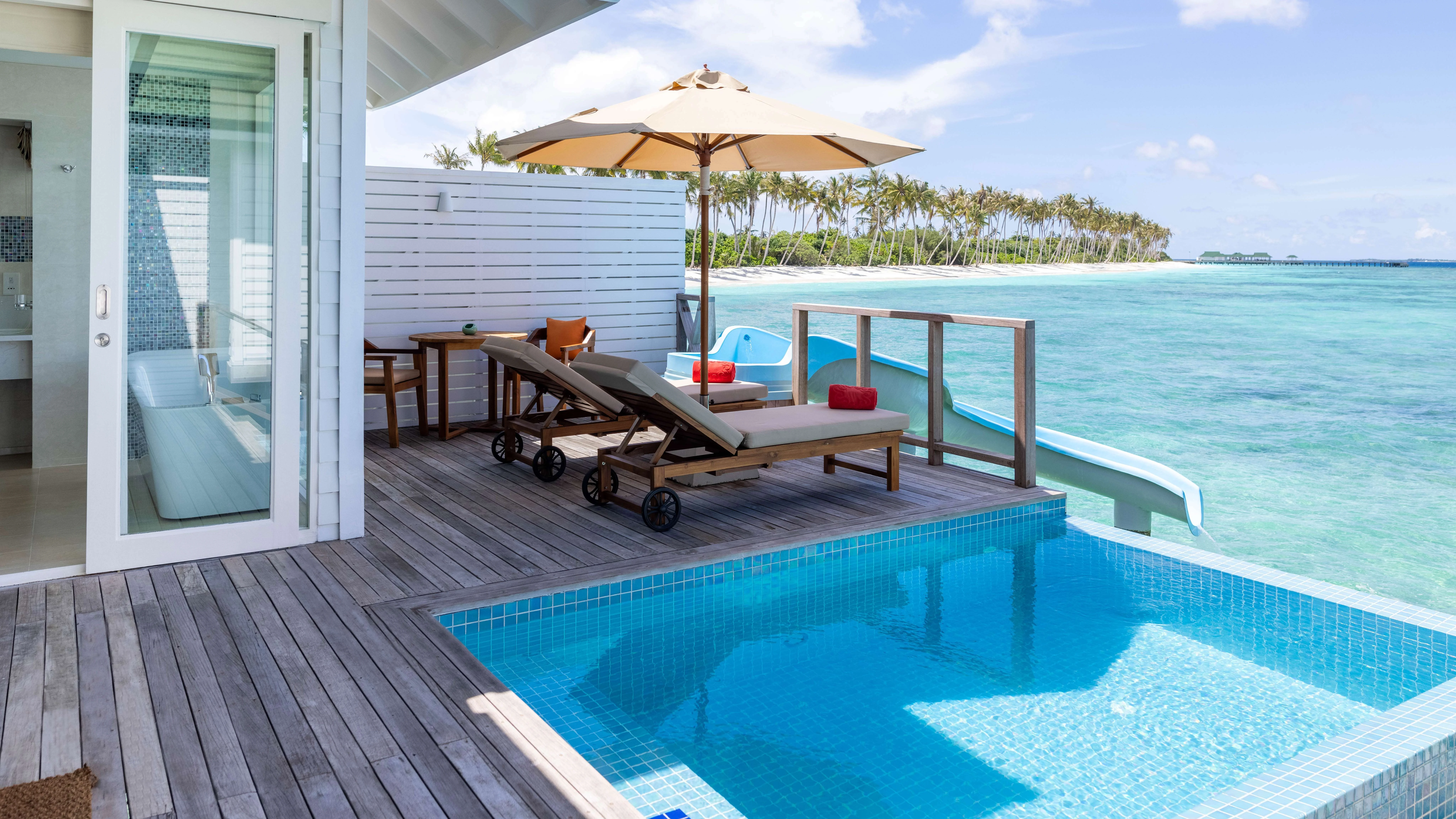 10 nights singapore and maldives escape Wow! All Inclusive Price starting from £3,099pp