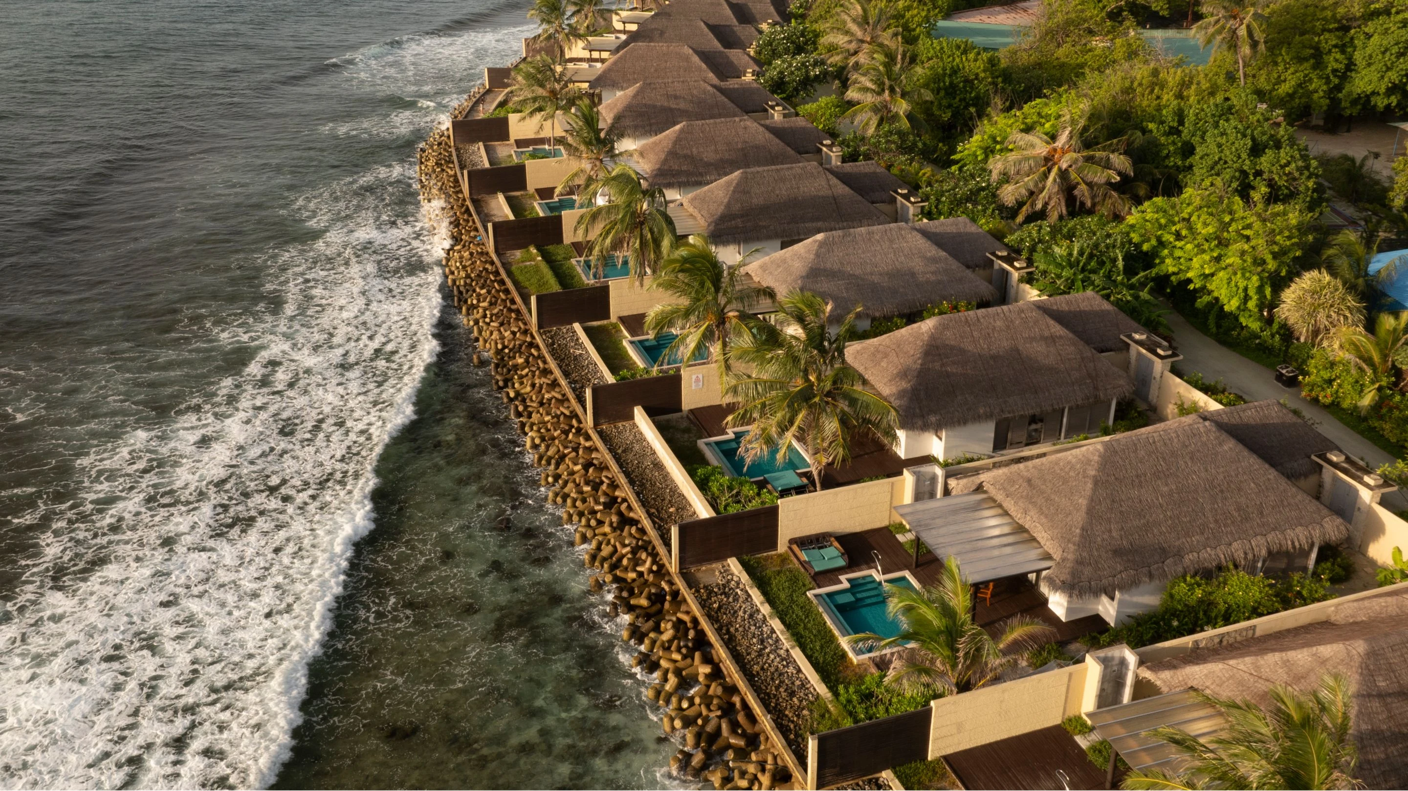 Sheraton Maldives Full Moon Resort & Spa 5* - All Inclusive - Stay on water