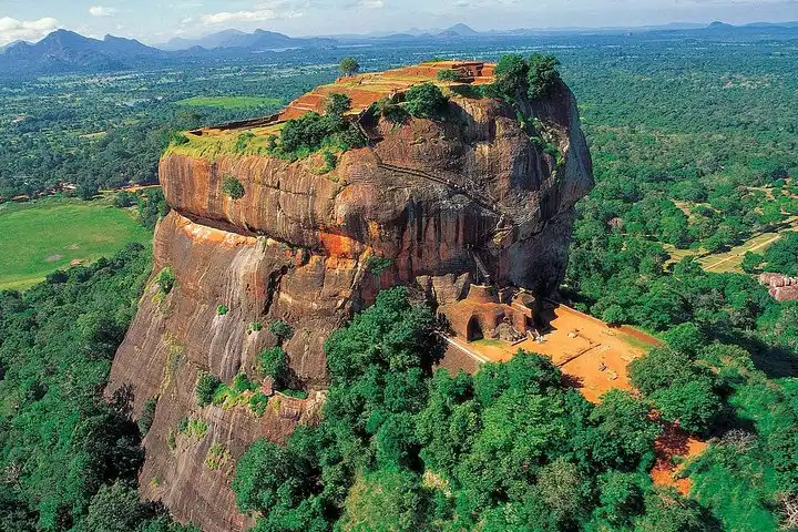Grand Tour of Sri Lanka with Maldives Premium All Inclusive