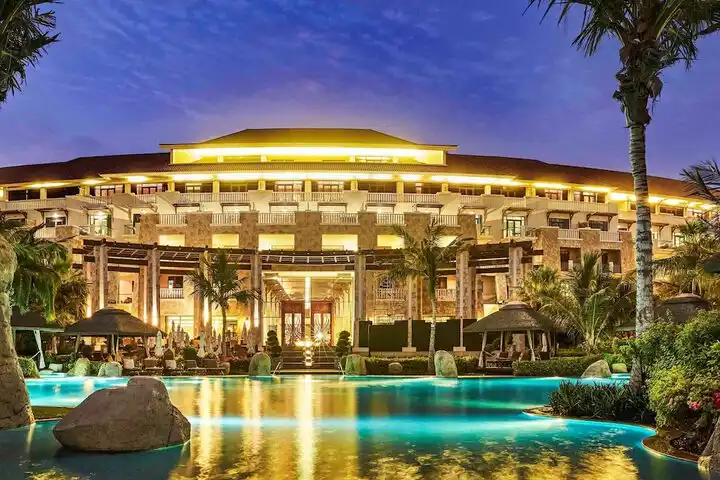 03 Nights Holiday at Sofitel the Palm with Half Board
