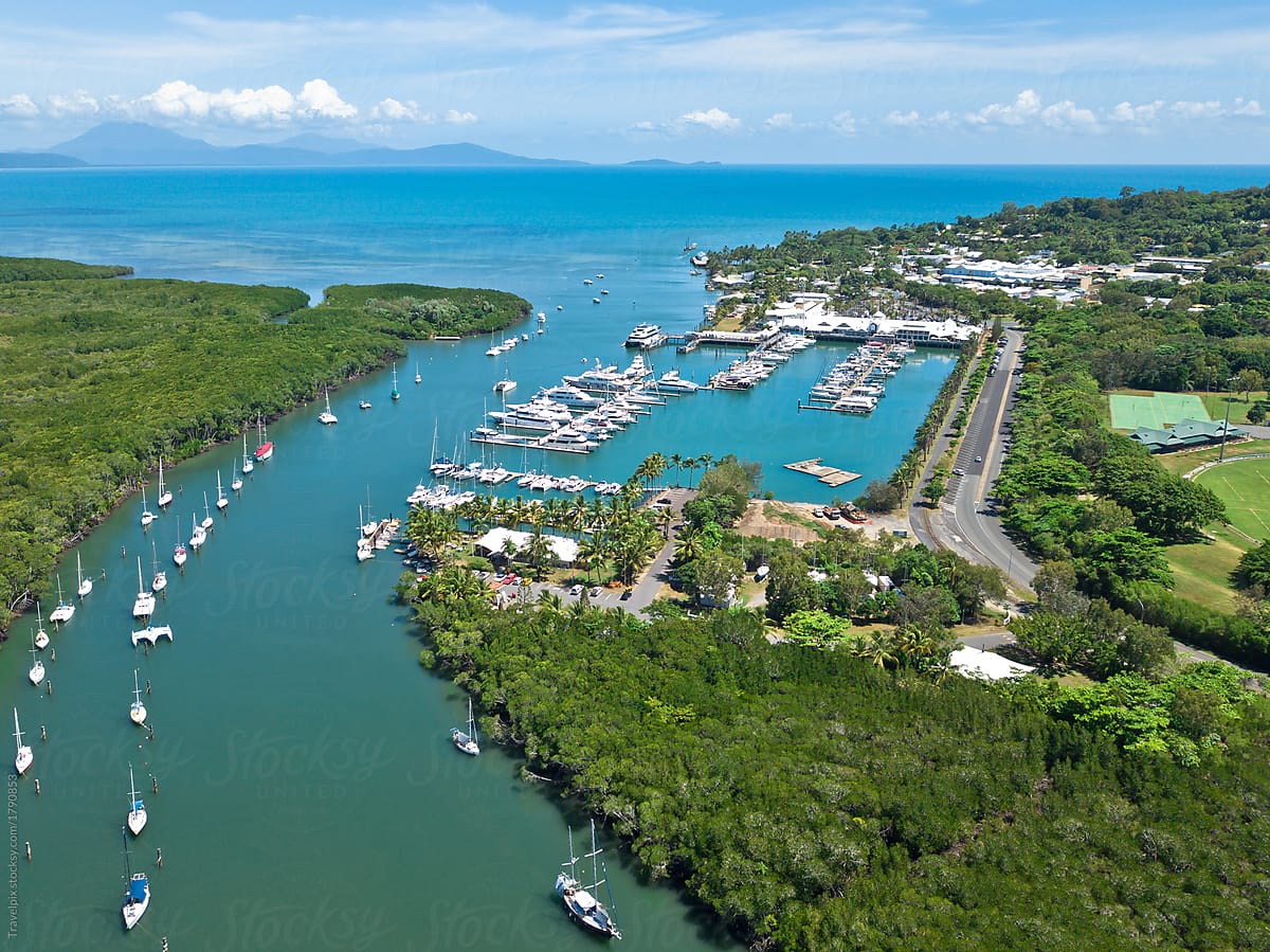 Swim the Great Barrier Reef, stay in Port Douglas, discover Bali & Singapore – 14 nights from £2,499pp