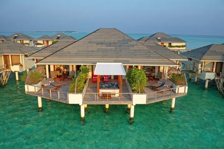 Enjoy All Inclusive in Maldives (Special offer for honey mooners)