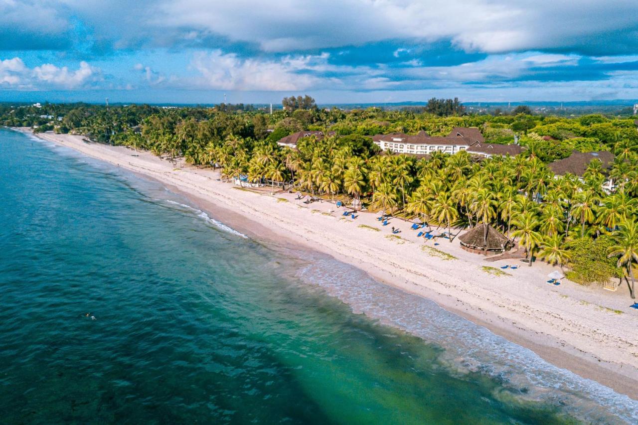 13 nights Journey: From the Majestic Masai Mara to the Blissful Shores of Mombasa