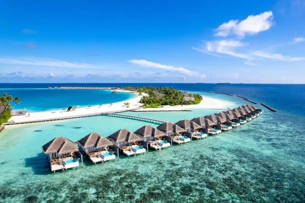 Luxury Experience of 7 Nights in Sun Siyam Iru Veli in Signature Style just in £2699pp