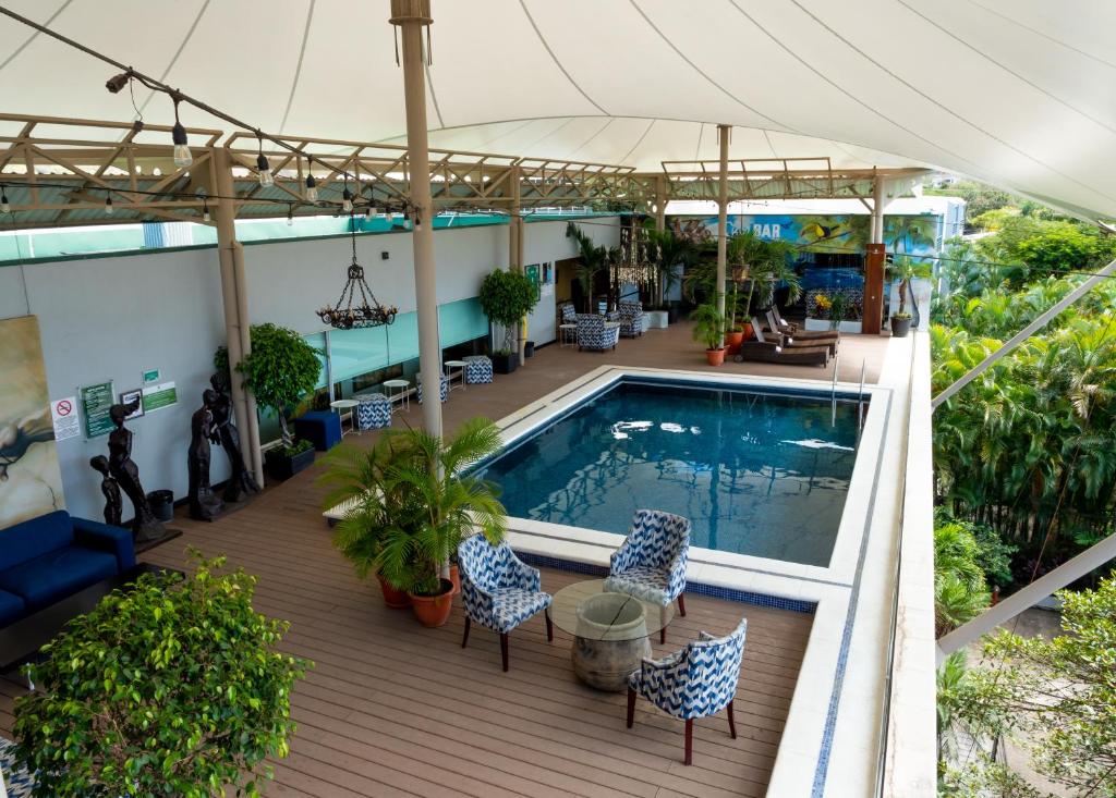 07 Nights Holiday in Studio Hotel Boutique with Standard room