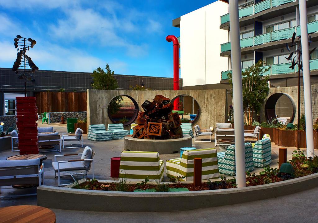07 Nights Holiday Hotel zephyr with Room Only Meal plan