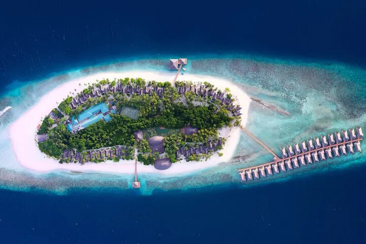 07 Holiday at Dusit Thani Maldives with Pure Indulgence All Inclusive