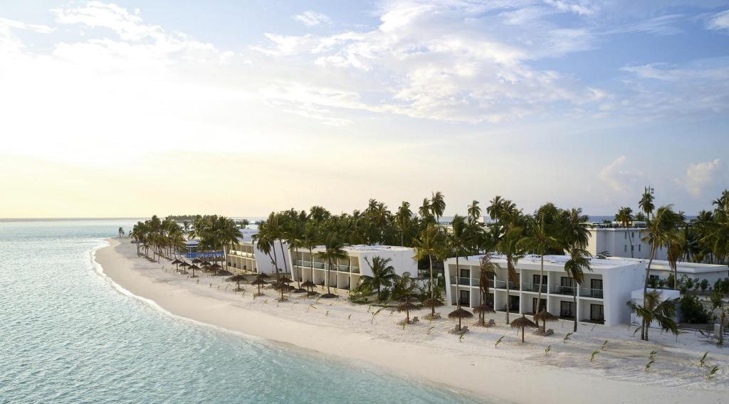 Holiday Deals Black Friday: 10 Nights Luxury Combo – Dubai & Maldives with All-Inclusive 5-Star Stay