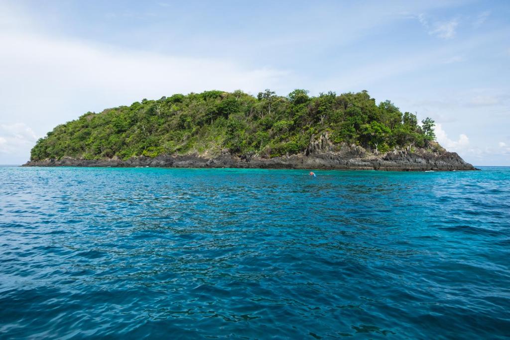 05 Nights Holiday in Salisa Resort with Deluxe room
