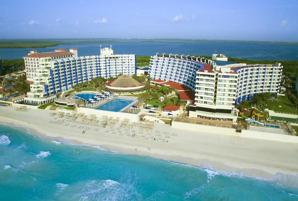 Book Black Friday Deals: 12-Night Canyon Adventure & Cancun Tour – Starting from £2399pp!