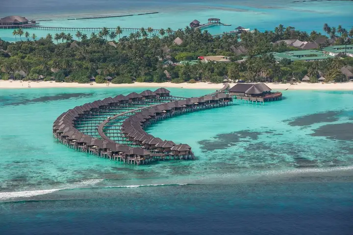 10 Nights Holiday Escape Sun Siyam Iru Fushi Maldives & Ras Al Kheimah