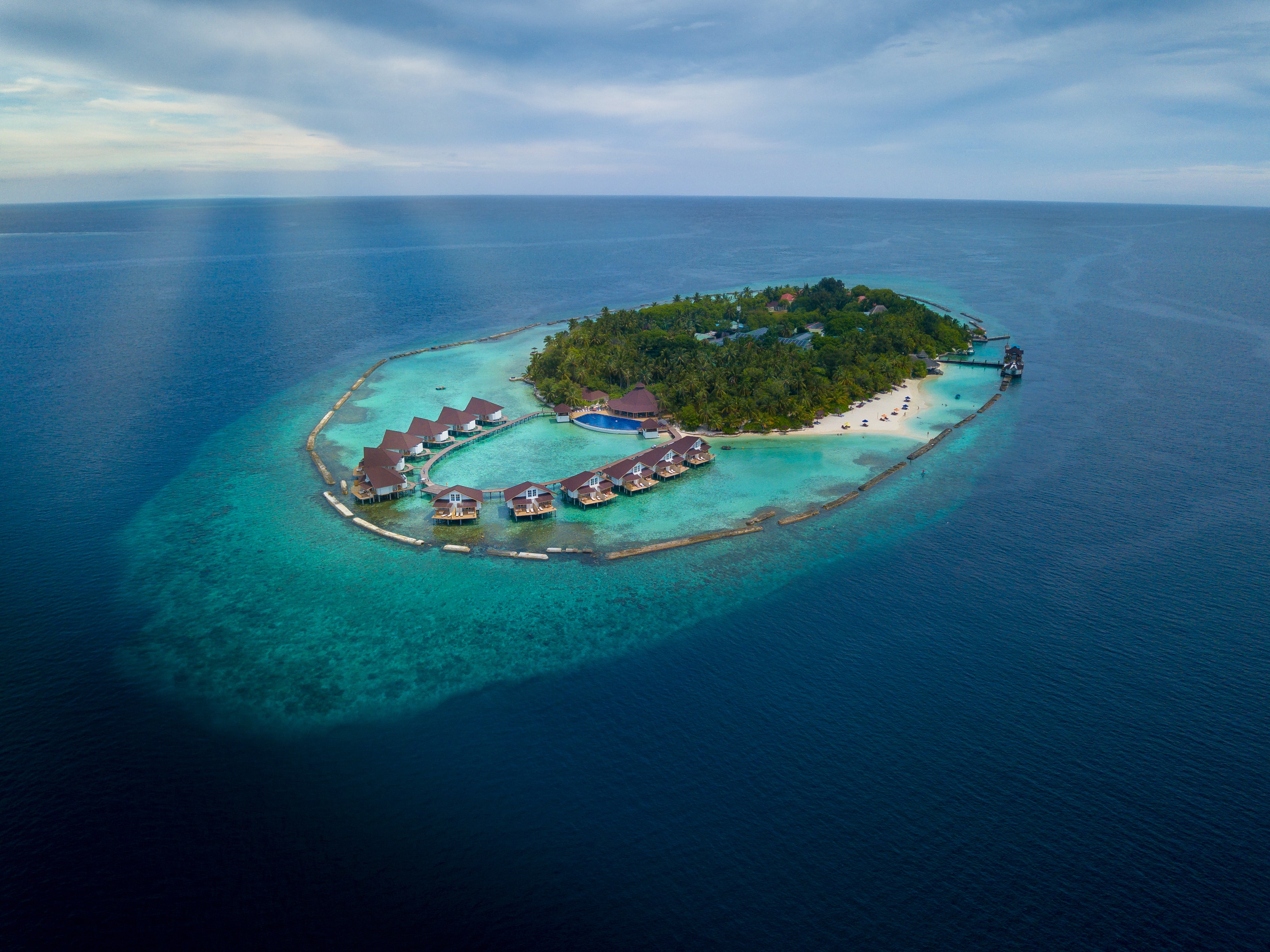 Hilton Dubai Jumeirah to Ellaidhoo Maldives by Cinnamon – 10 nights Dubai & Maldives holiday from just £1,999 per person