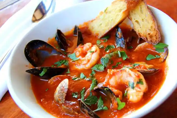 3.	Cioppino