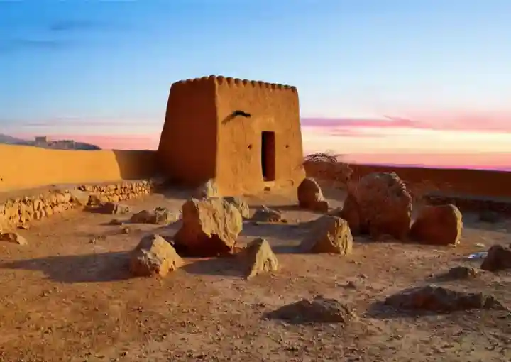 1. Dhayah Fort
