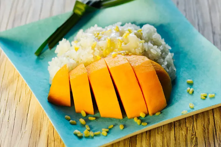 9. MANGO DESSERT