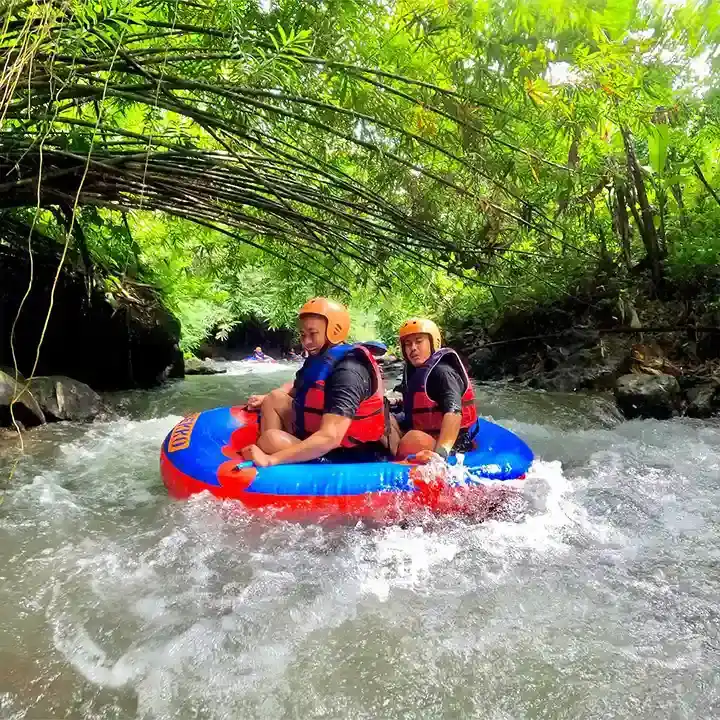 9. Watch the Two Rivers Meet 
