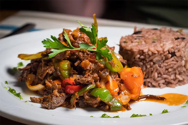 1.	Ropa Vieja