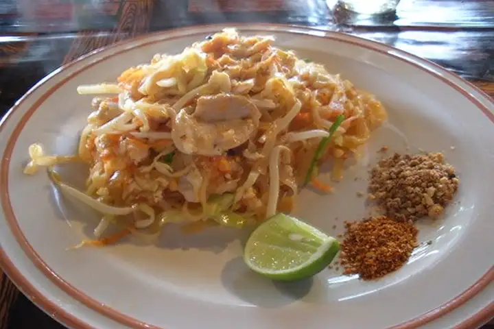 5. Som Tum